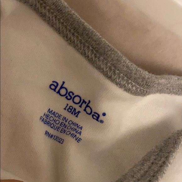 Lot of unisex baby clothing. 12-18months - Picture 5 of 6